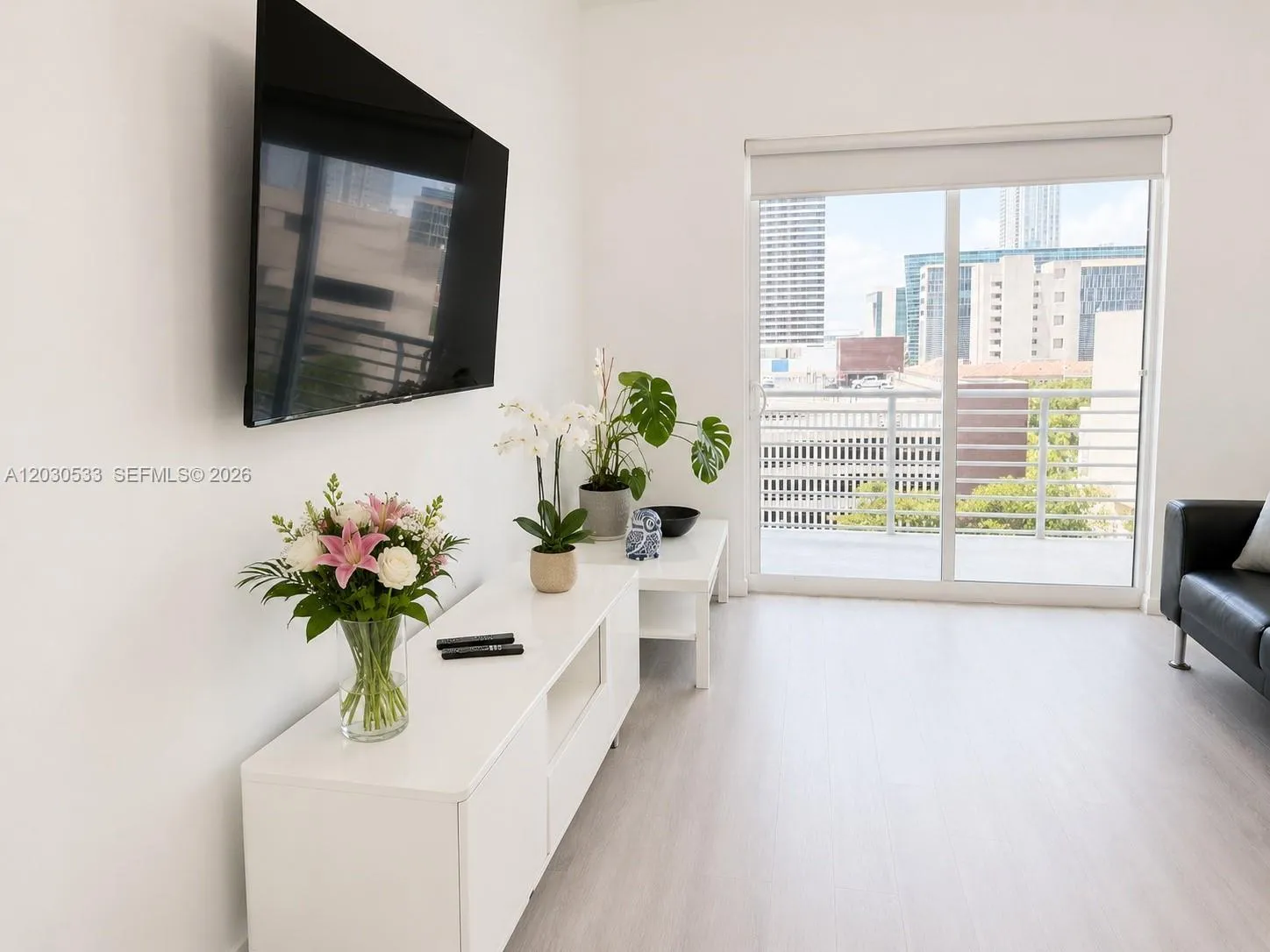 234 NE 3rd St # 905, Miami FL 33132