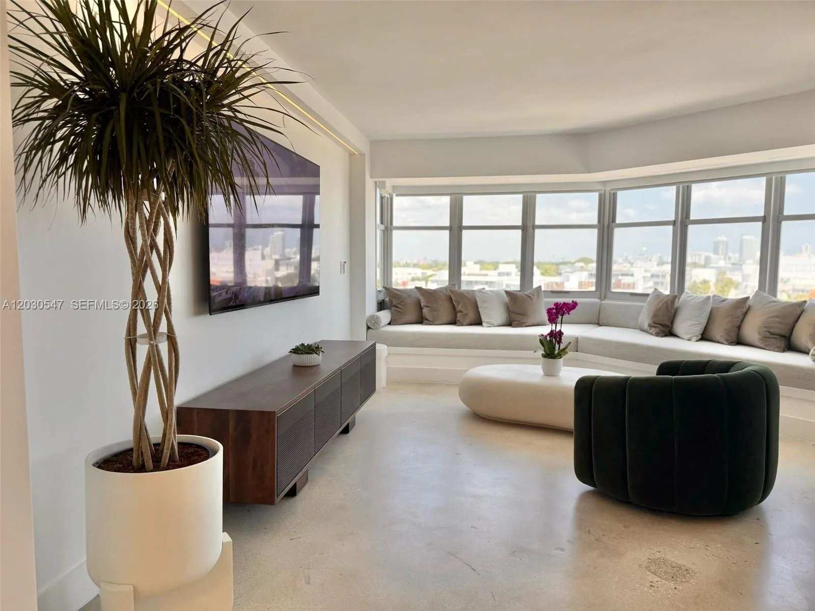 1881 Washington Ave # 9C, Miami Beach FL 33139