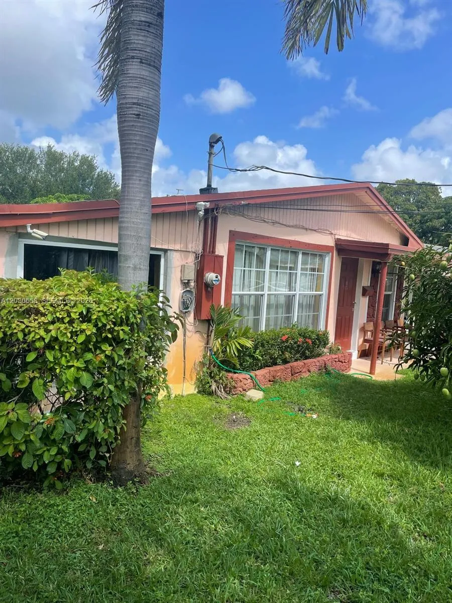 691 NW 20th Ct, Pompano Beach FL 33060