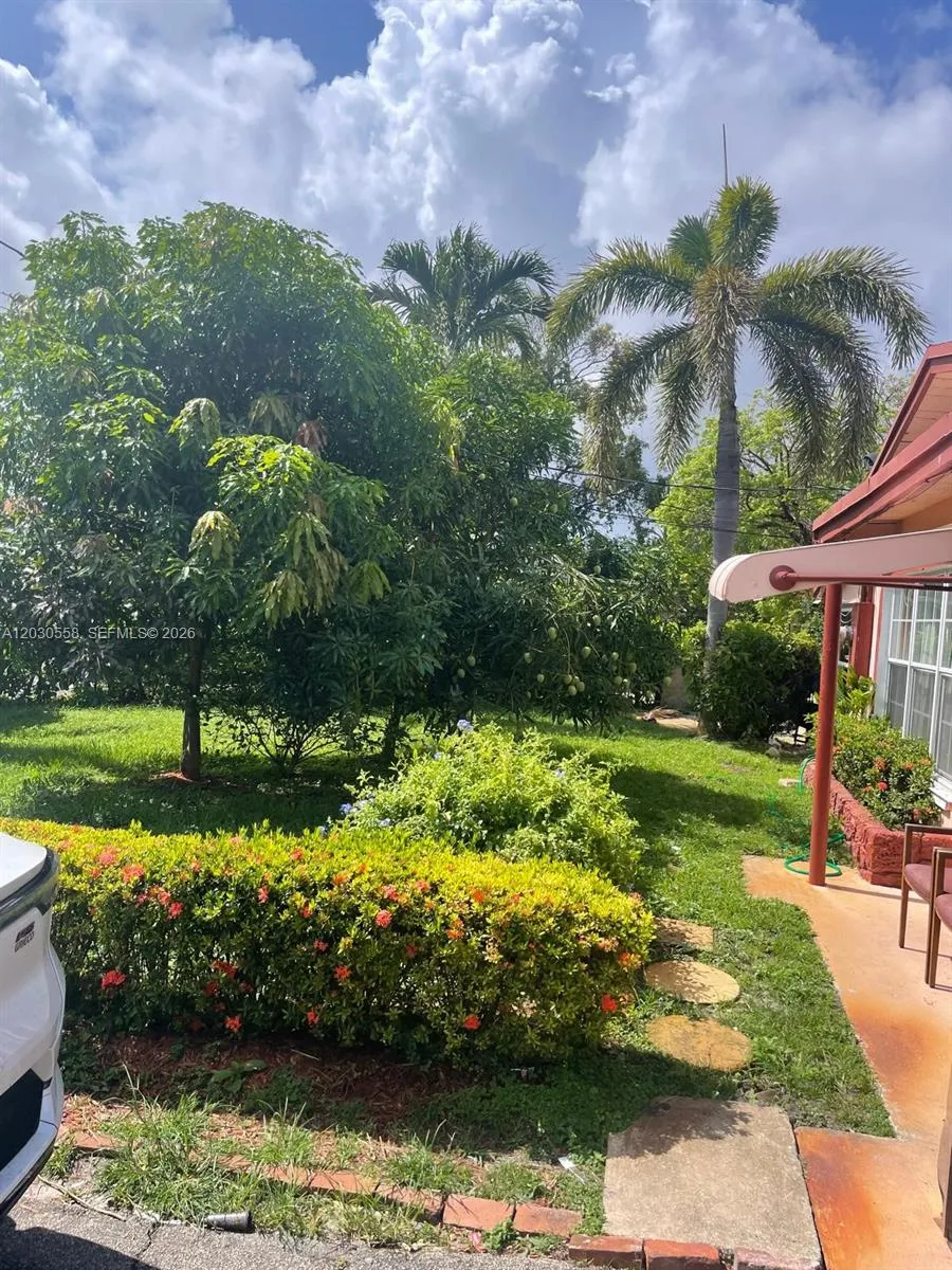691 NW 20th Ct, Pompano Beach FL 33060