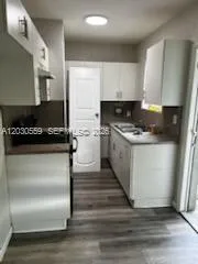 1820 NW 127th St # 1820, Miami FL 33167