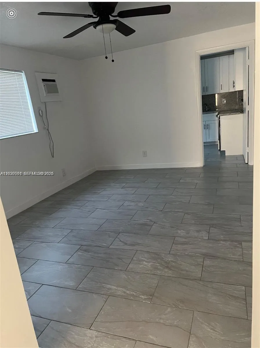 5920 NE 1st Ter, Oakland Park FL 33334