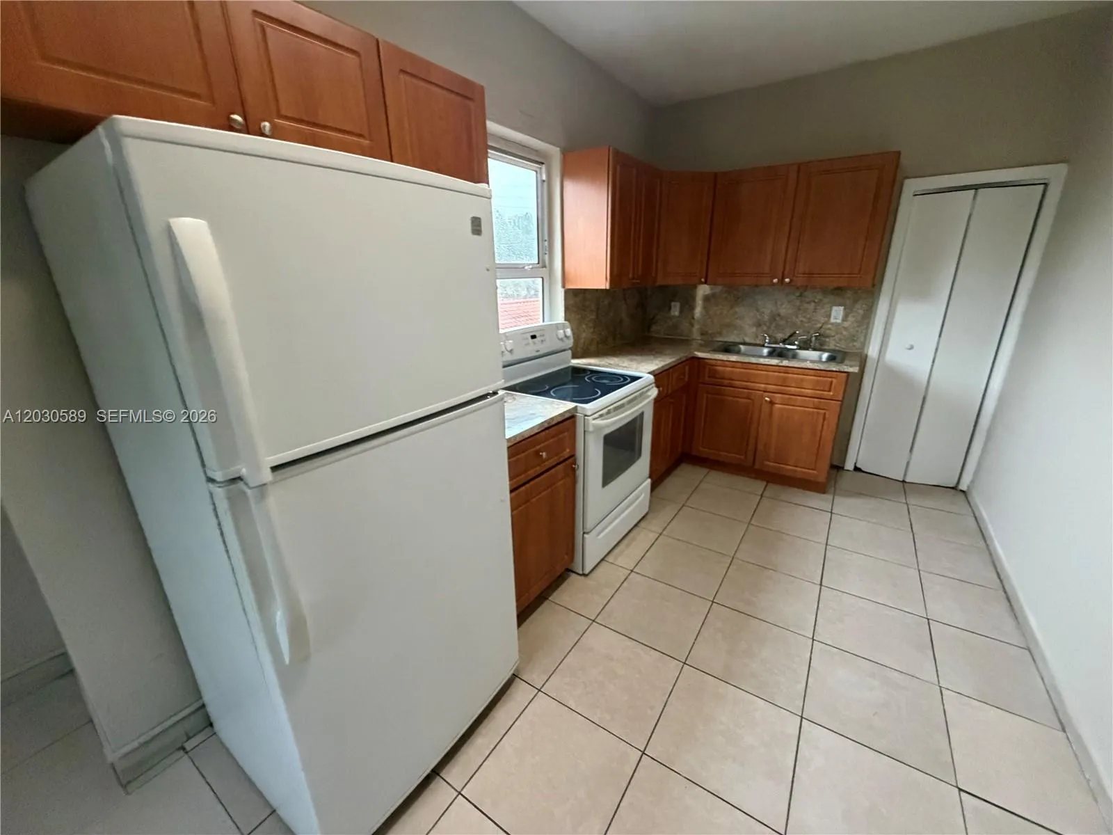 1420 NW 26th Ave, Miami FL 33125