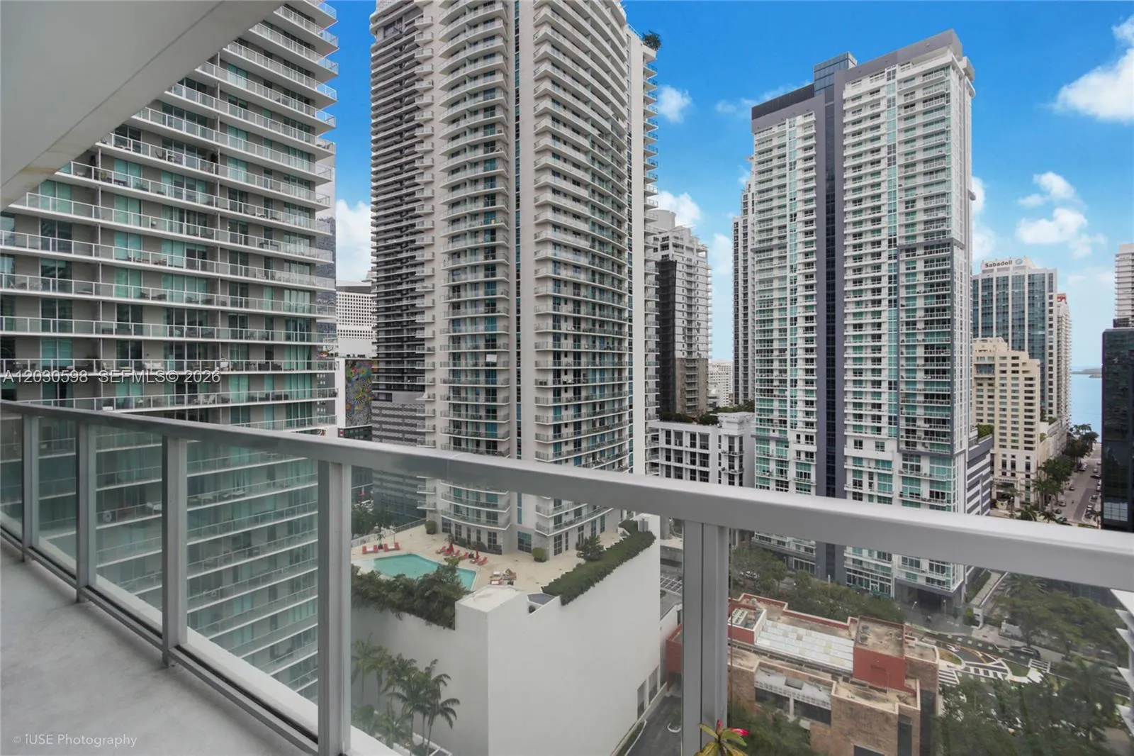 79 SW 12th St, Miami FL 33130