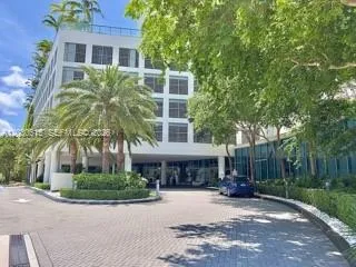 601 NE 36th St # 3110, Miami FL 33137