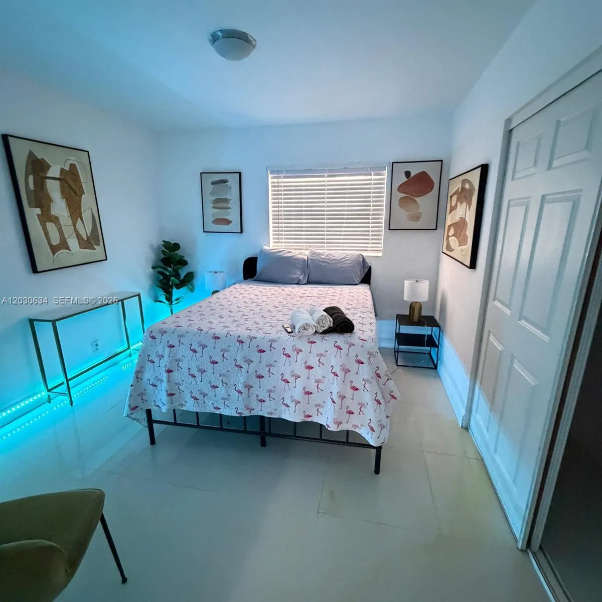 119 SE 9th St # 12, Hallandale Beach FL 33009