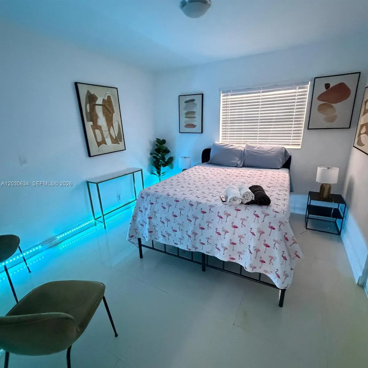 119 SE 9th St # 12, Hallandale Beach FL 33009