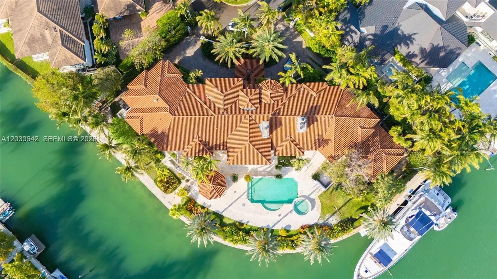 260 Cape Florida Dr, Key Biscayne FL 33149