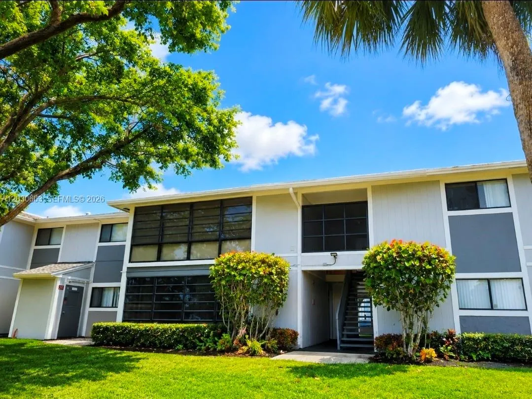 9707 Hammocks Blvd # 103, Miami FL 33196