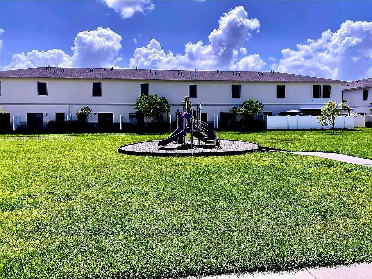 1147 SW 7th Ct, Florida City FL 33034