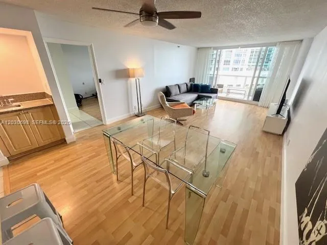 1717 N Bayshore Dr # 1450, Miami FL 33132
