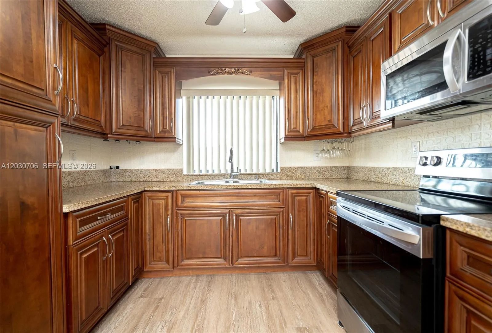 2740 W 62nd Pl # 201, Hialeah FL 33016