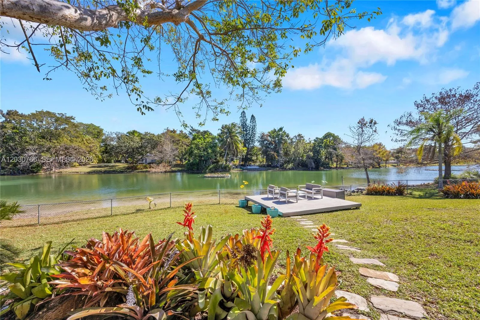 11625 SW 70th Ave, Pinecrest FL 33156