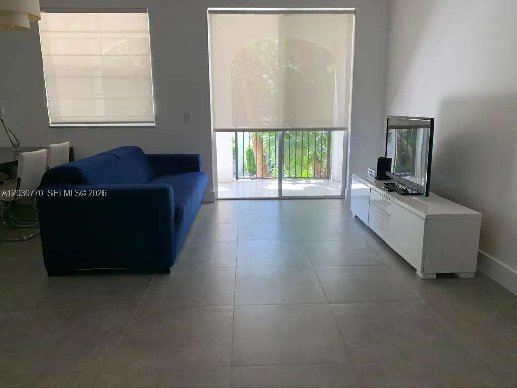 3115 NE 184th St # 4206, Aventura FL 33160