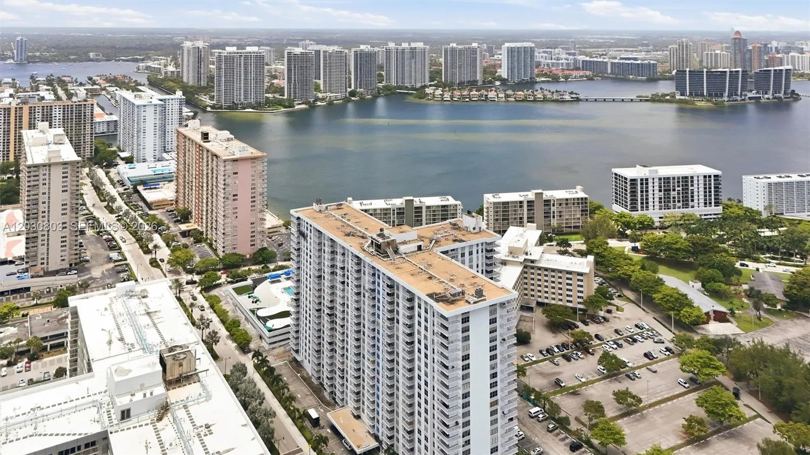 231 174th St # 901, Sunny Isles Beach FL 33160