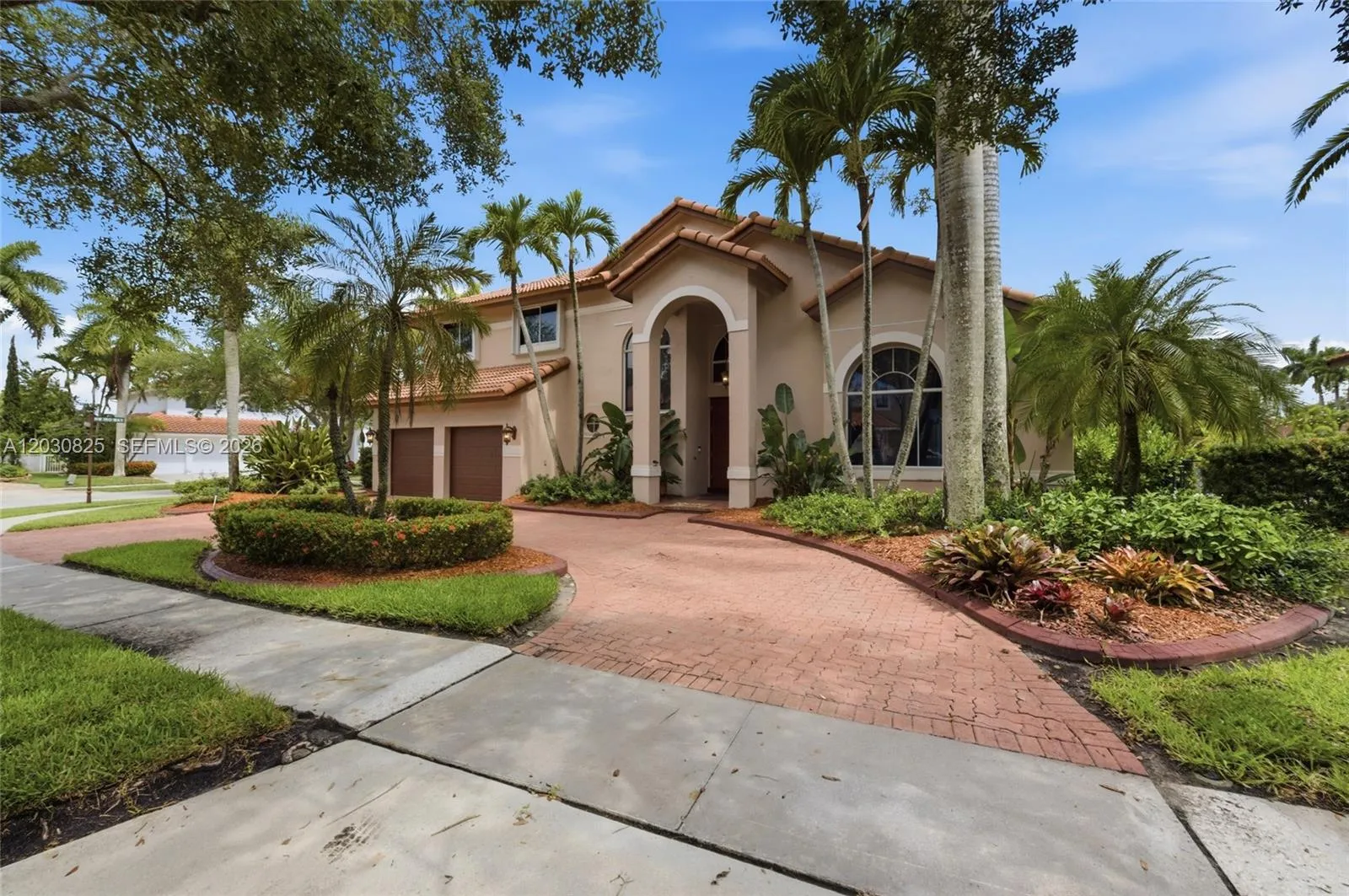 18000 NW 16th St, Pembroke Pines FL 33029