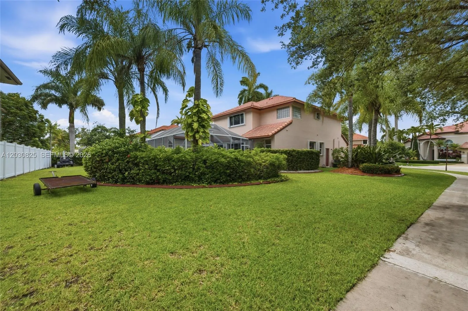 18000 NW 16th St, Pembroke Pines FL 33029