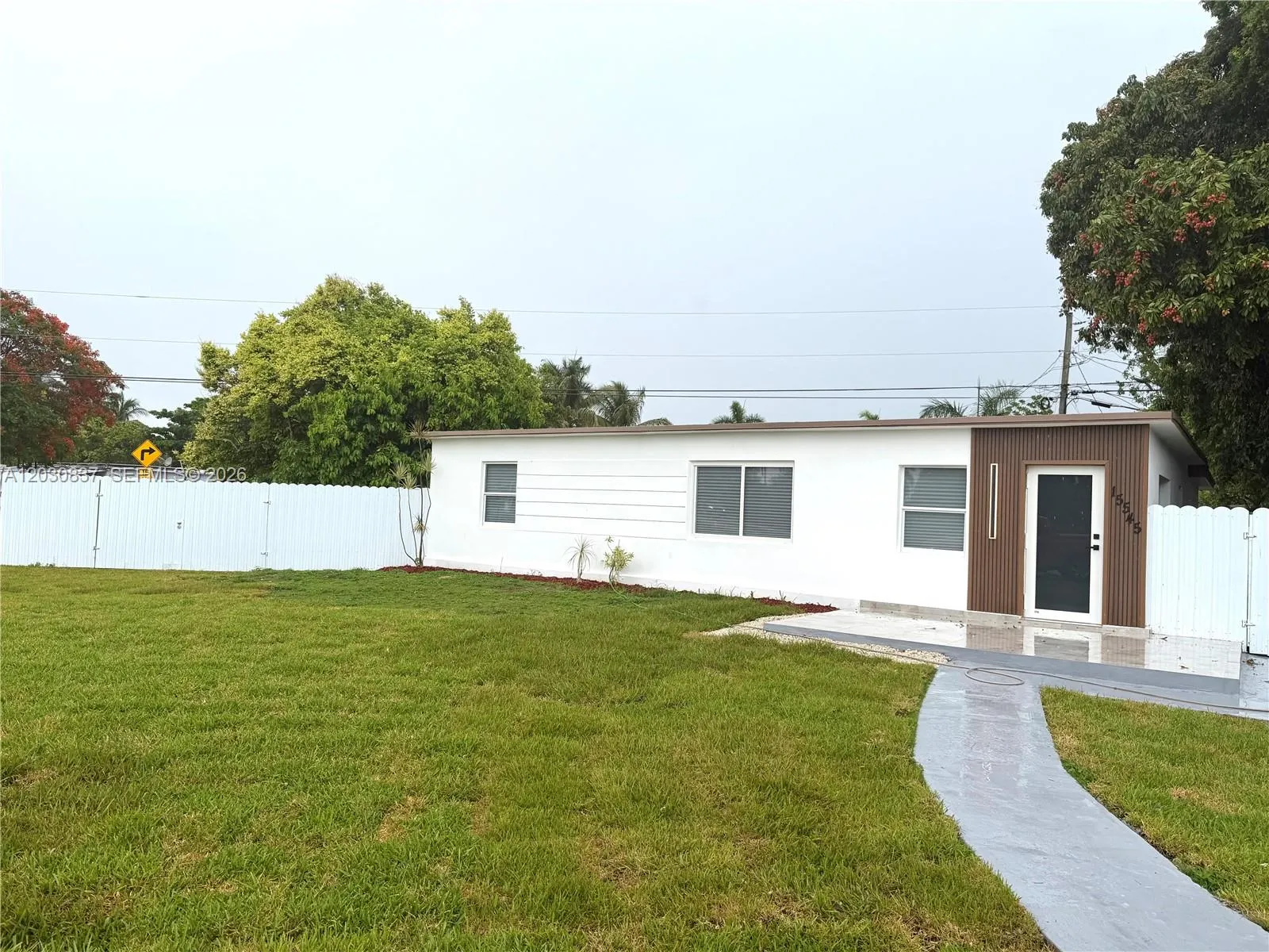 15545 Leisure Dr, Homestead FL 33033