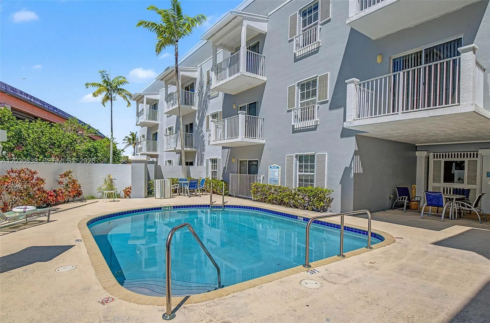7000 SW 80th St # 216, Miami FL 33143