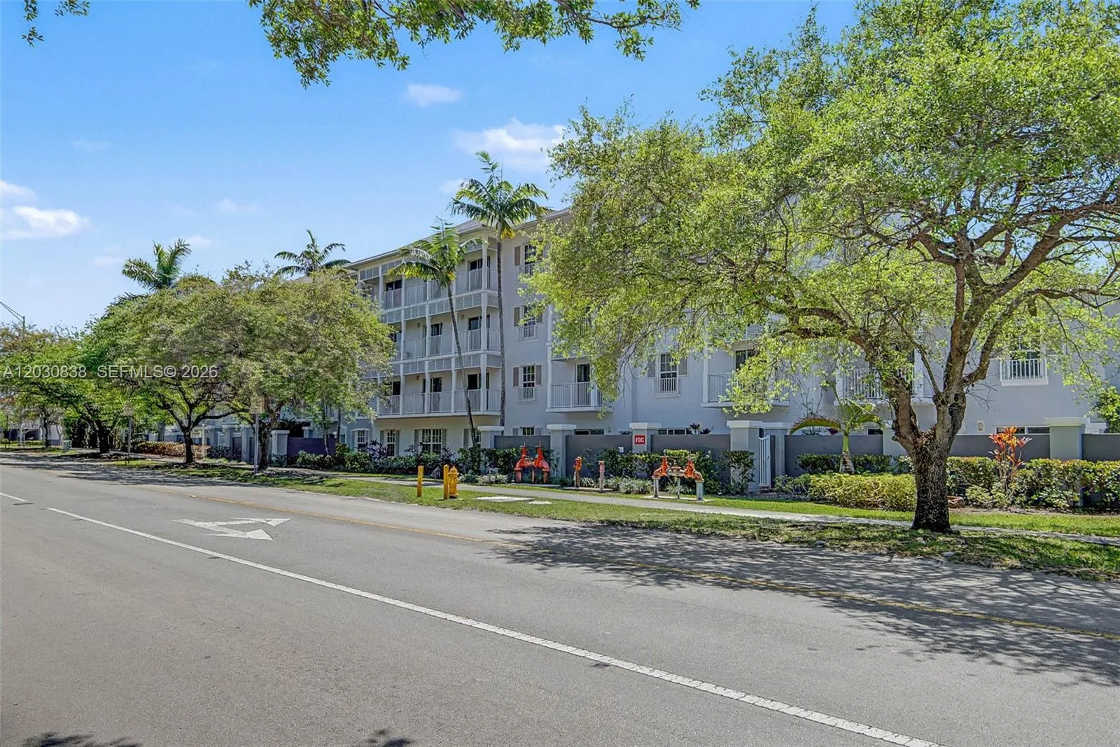 7000 SW 80th St # 216, Miami FL 33143