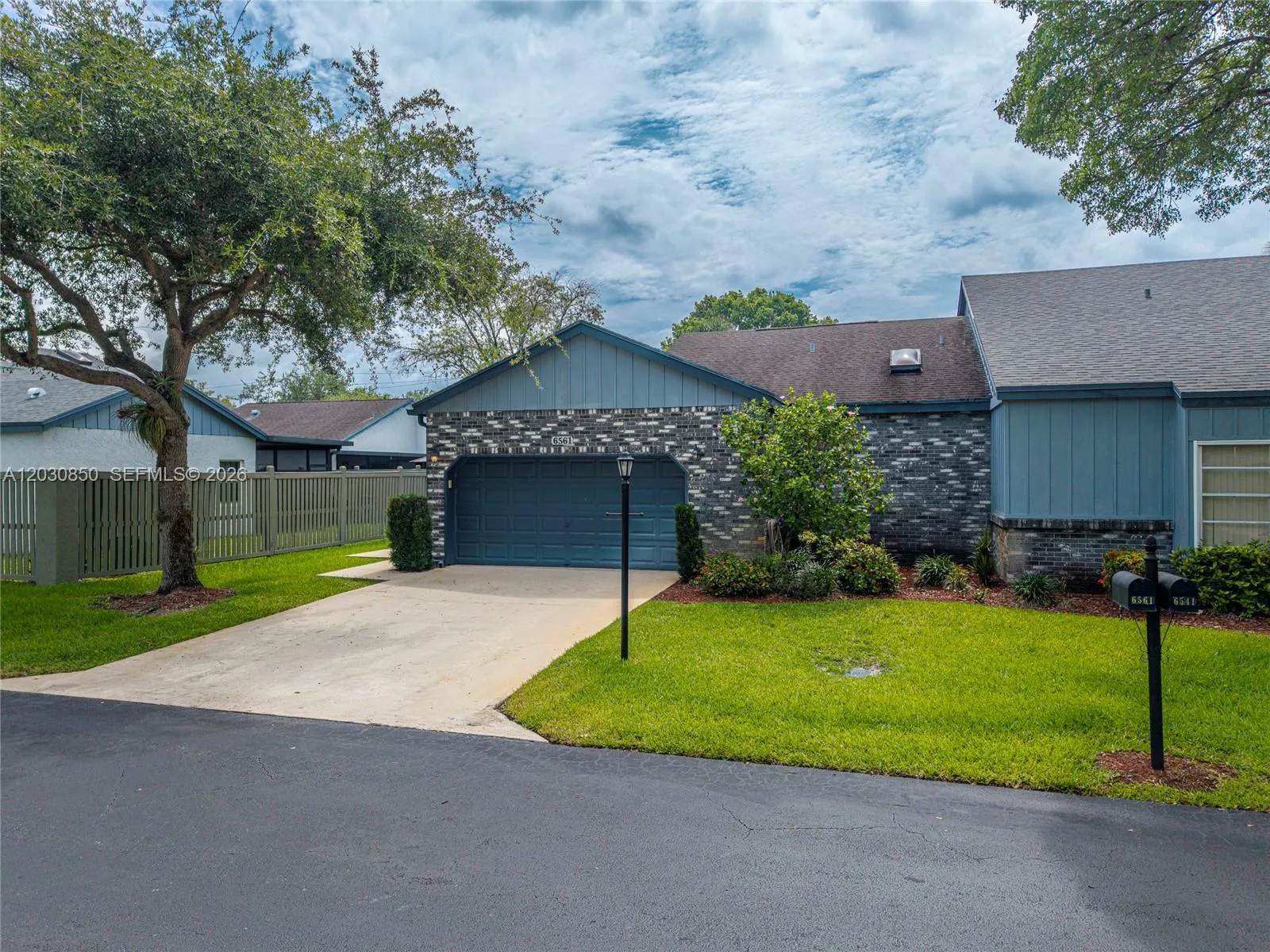 6561 Sutton Ct, Parkland FL 33067