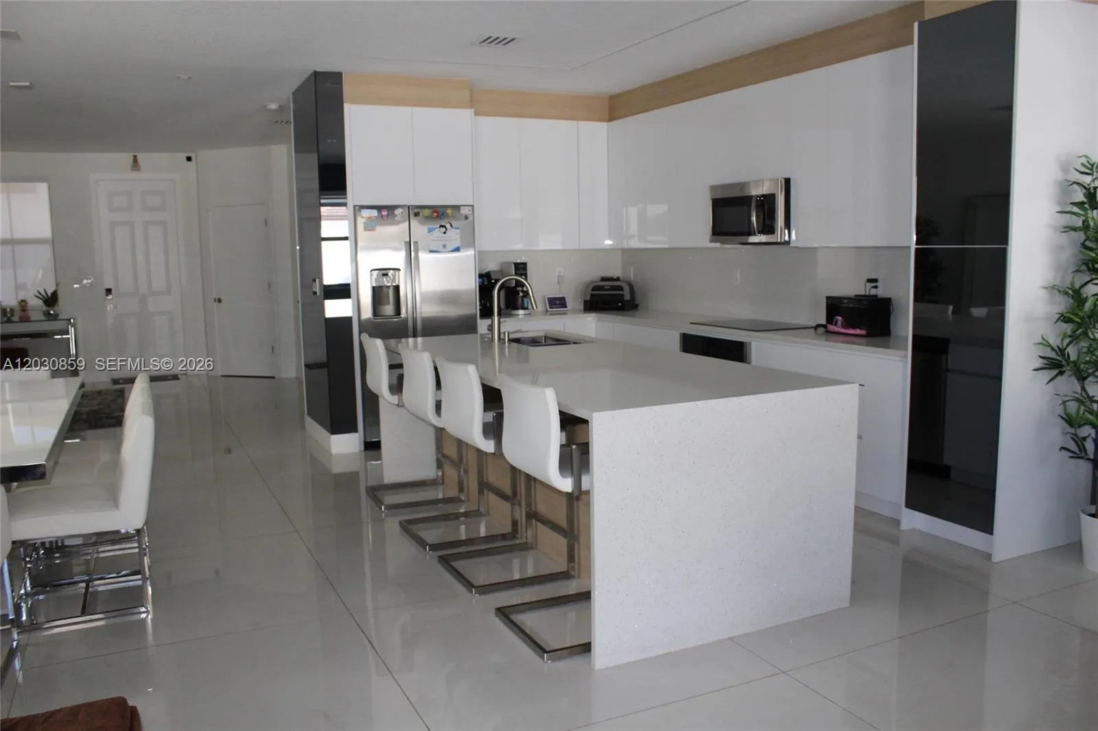 10908 W 32nd Ln, Hialeah FL 33018