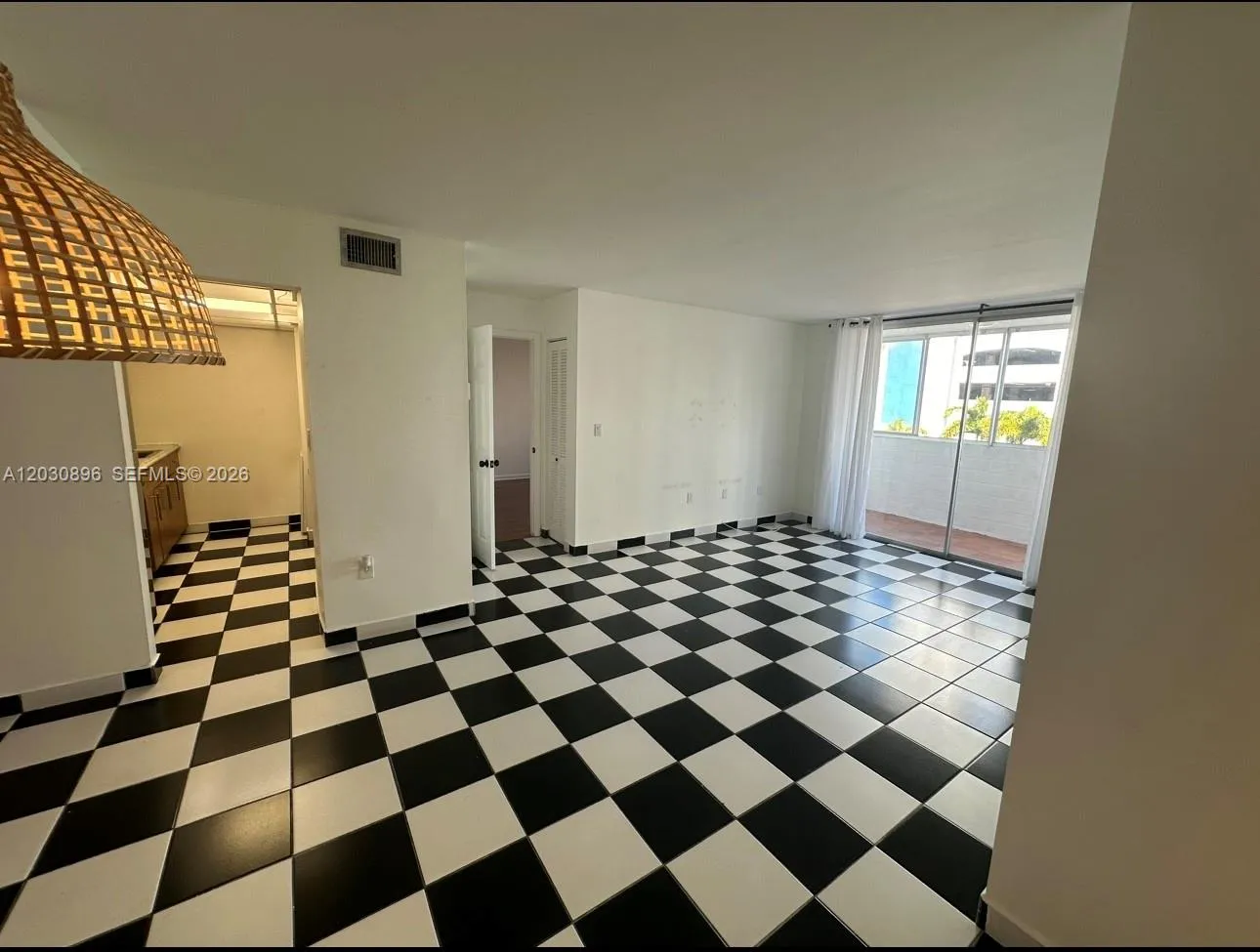 5055 NW 7th St # 409, Miami FL 33126