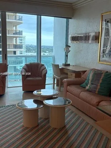 10101 Collins Ave # 15D, Bal Harbour FL 33154