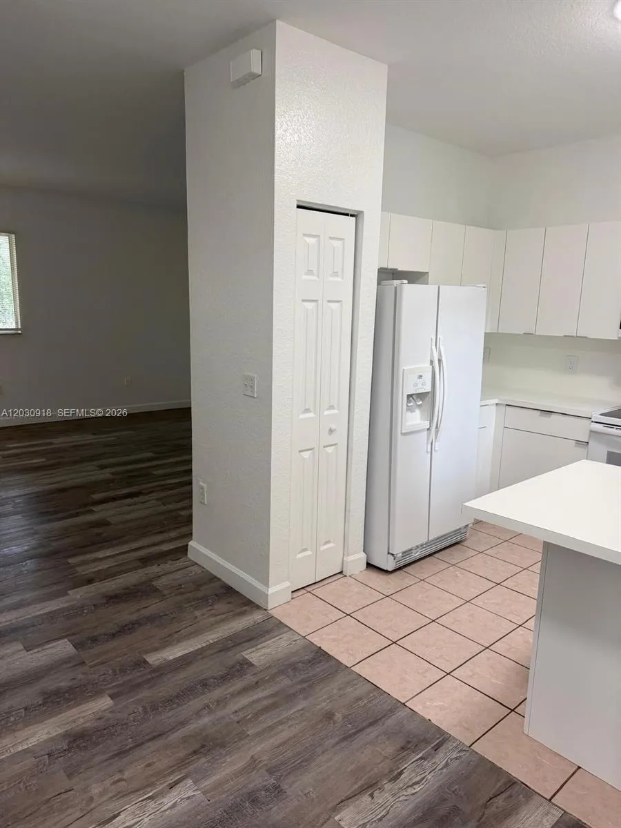 374 NE 27th Ave # 203, Homestead FL 33033