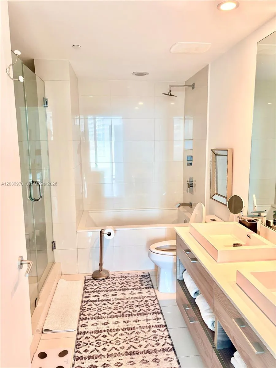 1300 S Miami Ave # 2205, Miami FL 33130
