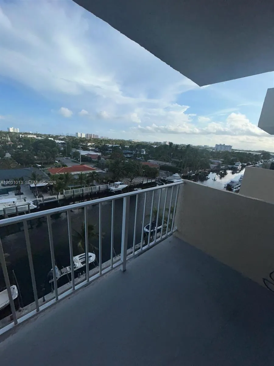 2350 NE 135th St # 706, North Miami FL 33181