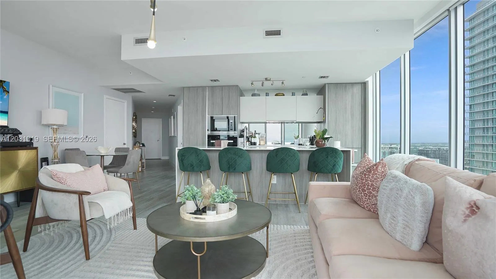 2900 NE 7th Ave # 4102, Miami FL 33137