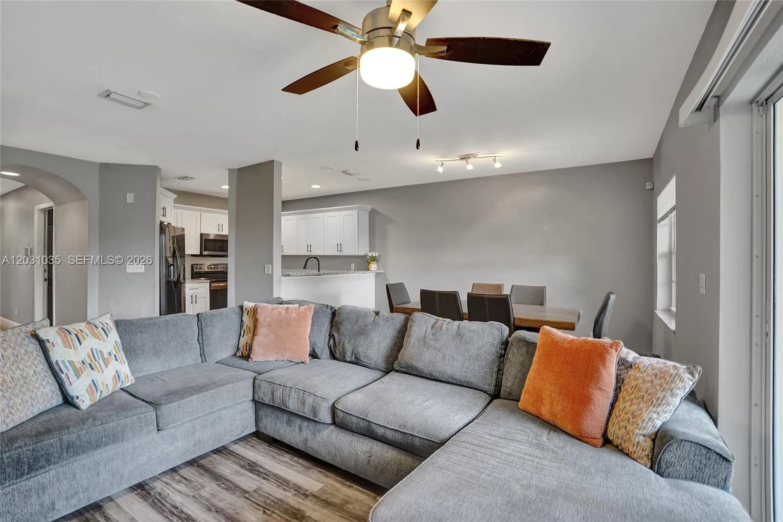 1363 Avon Ln, North Lauderdale FL 33068