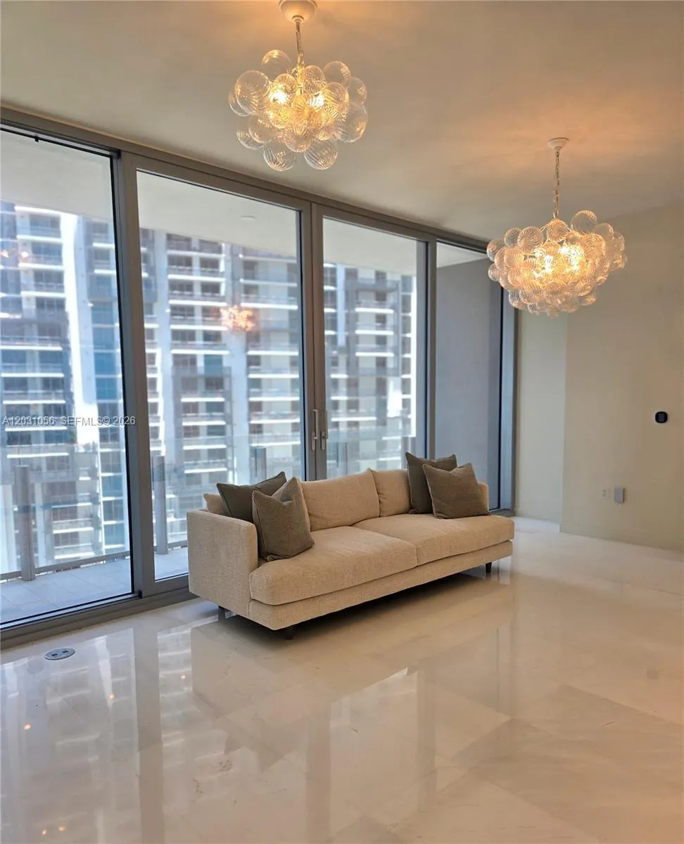 300 Biscayne Blvd Way # 2408W, Miami FL 33131