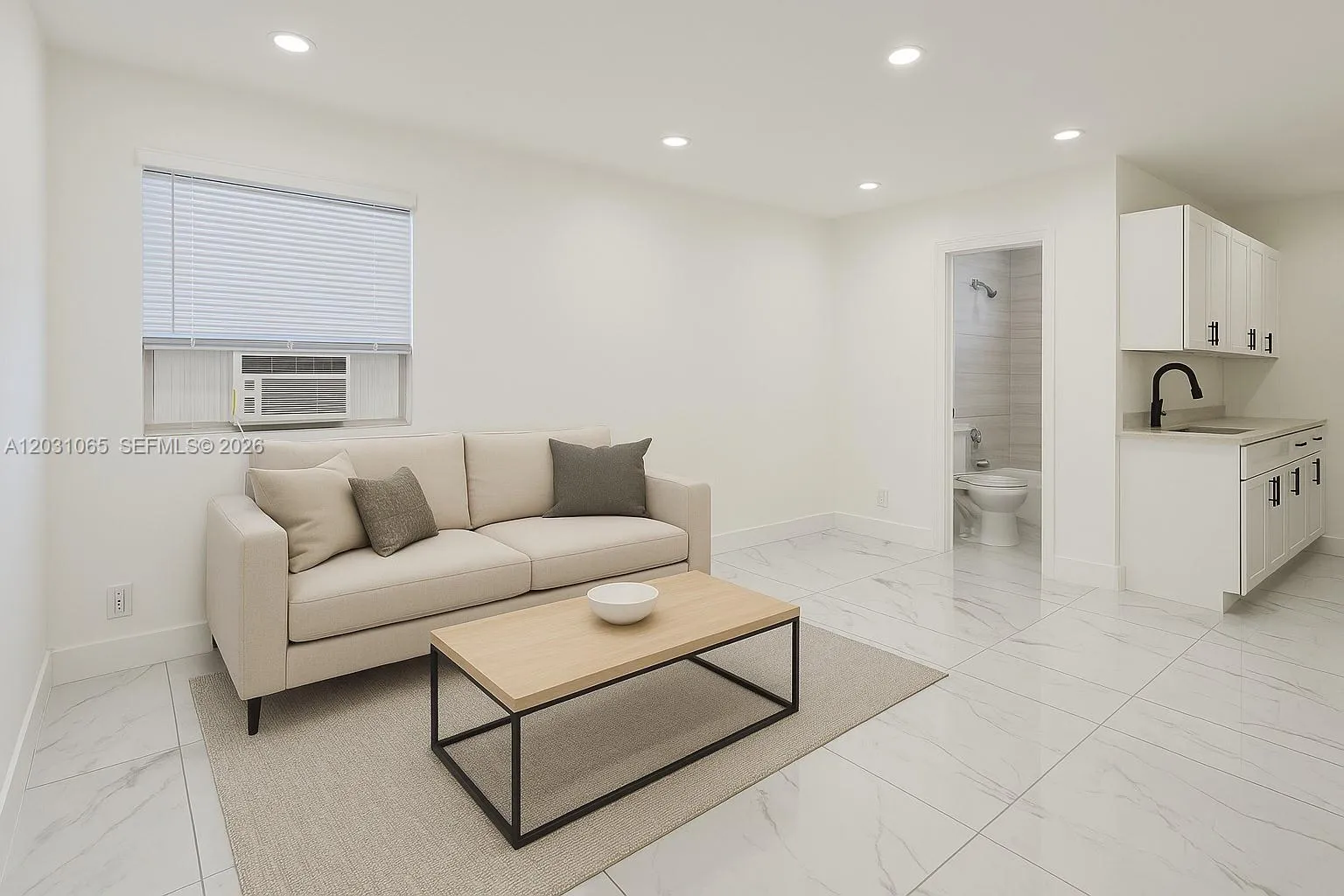 5740 Mayo St # 4, Hollywood FL 33023