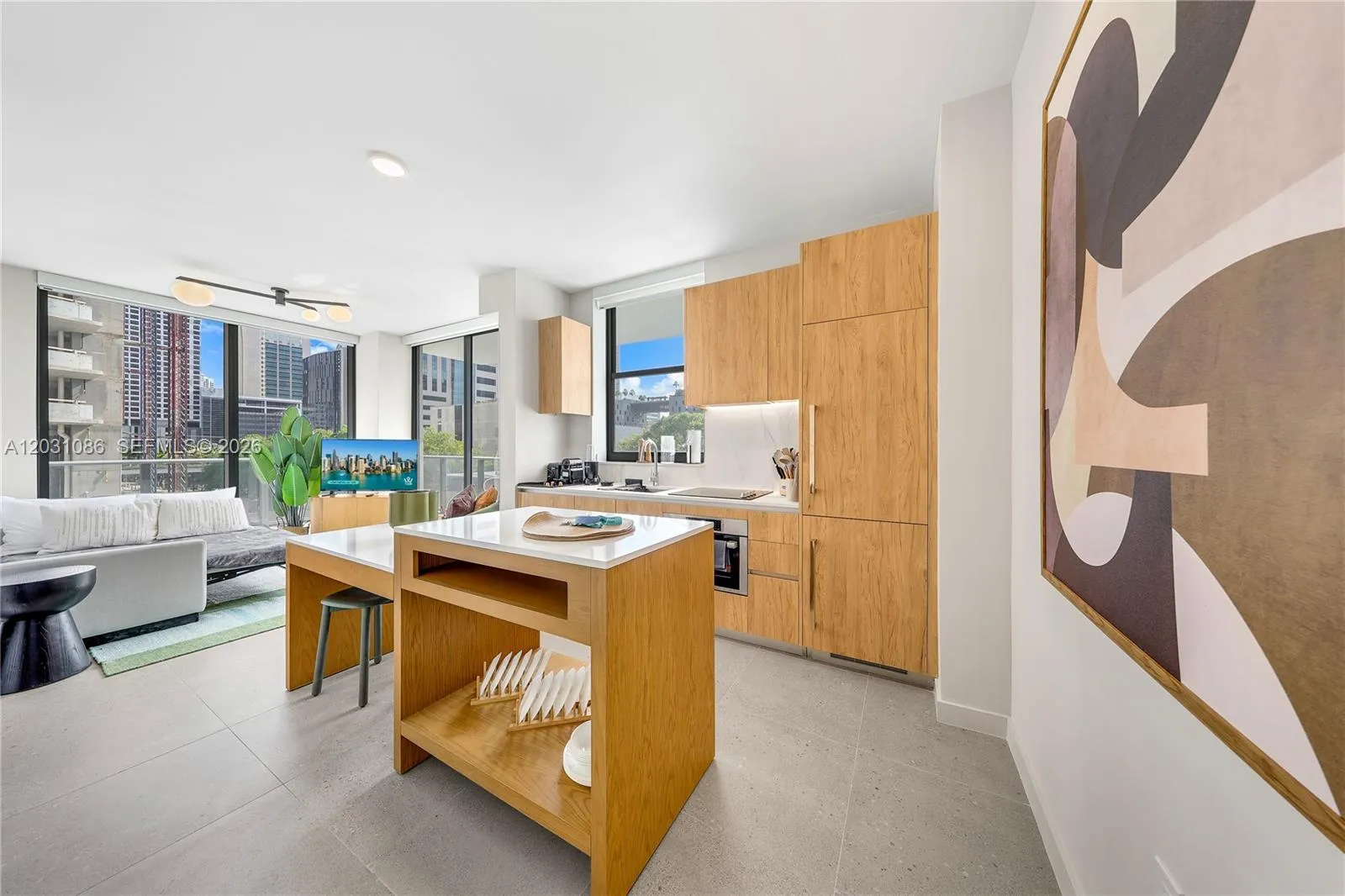 11 NE 6th St # 301, Miami FL 33132