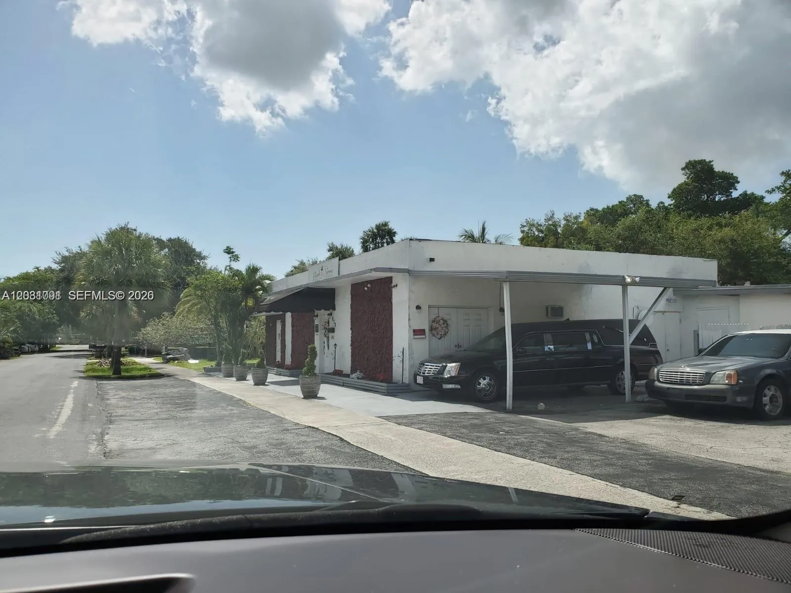 608 SW 12th Ave, Fort Lauderdale FL 33004
