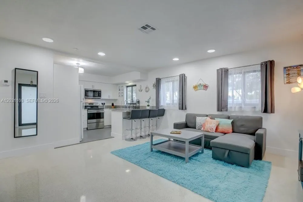 1700 SW 20th St # A, Fort Lauderdale FL 33315