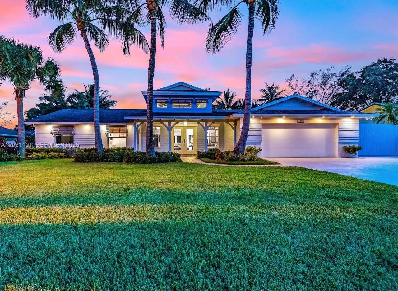 4284 Juniper Ter, Boynton Beach FL 33436