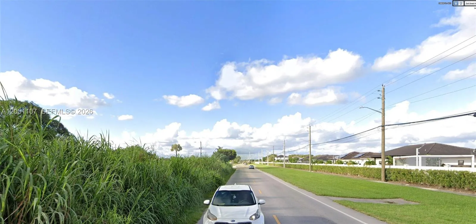 19000 SW 137th Ave, Miami FL 33177