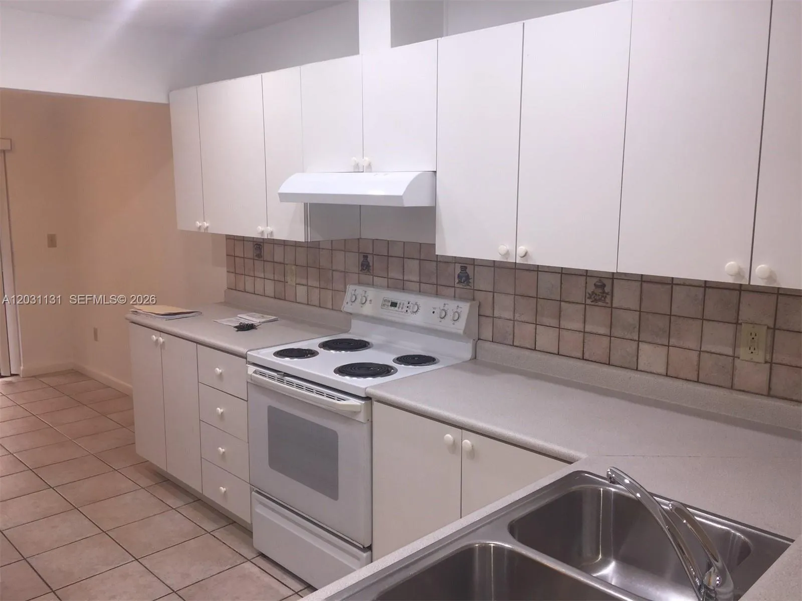 11449 SW 84 LN # 0, Miami FL 33173