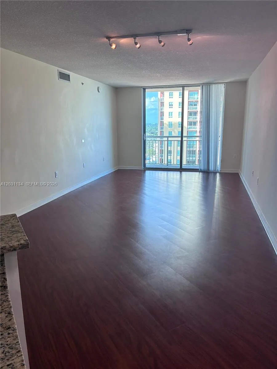9066 SW 73rd Ct # 1409, Miami FL 33156