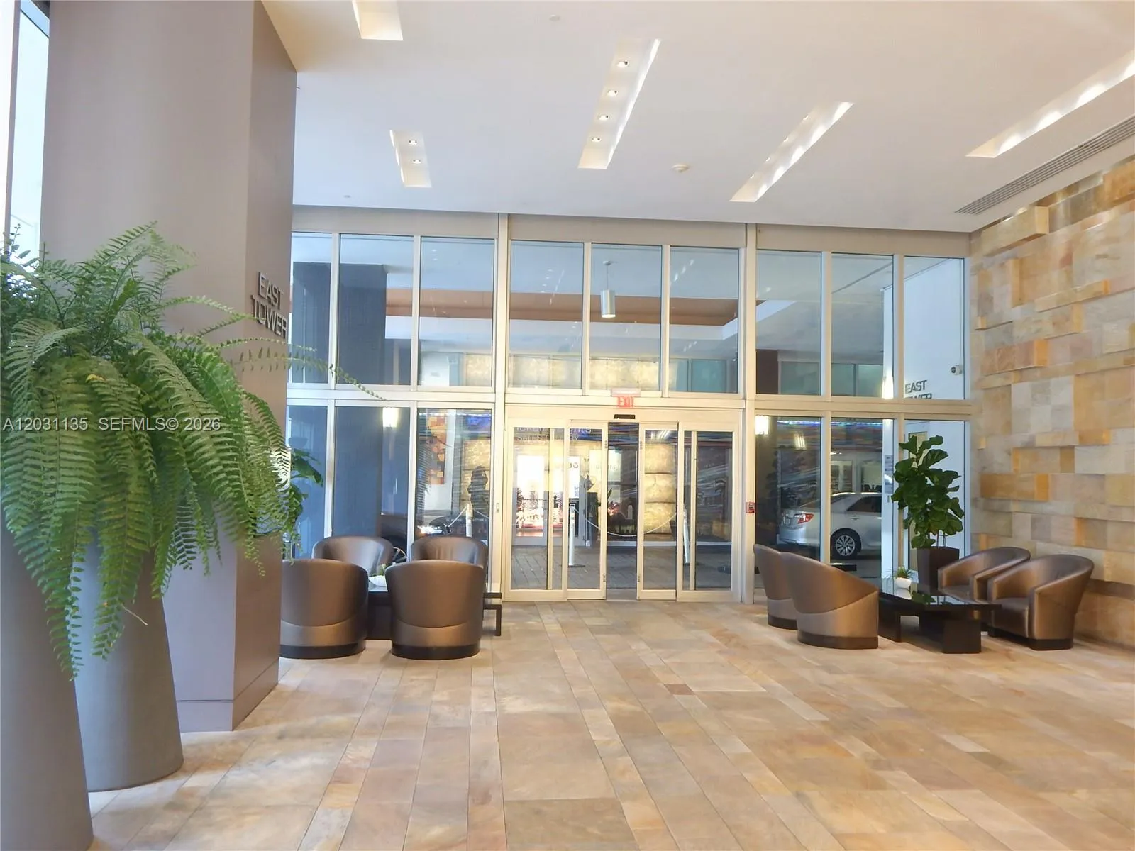 500 Brickell Ave # 1808, Miami FL 33131
