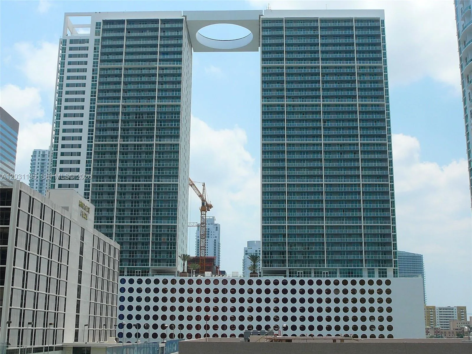 500 Brickell Ave # 1808, Miami FL 33131