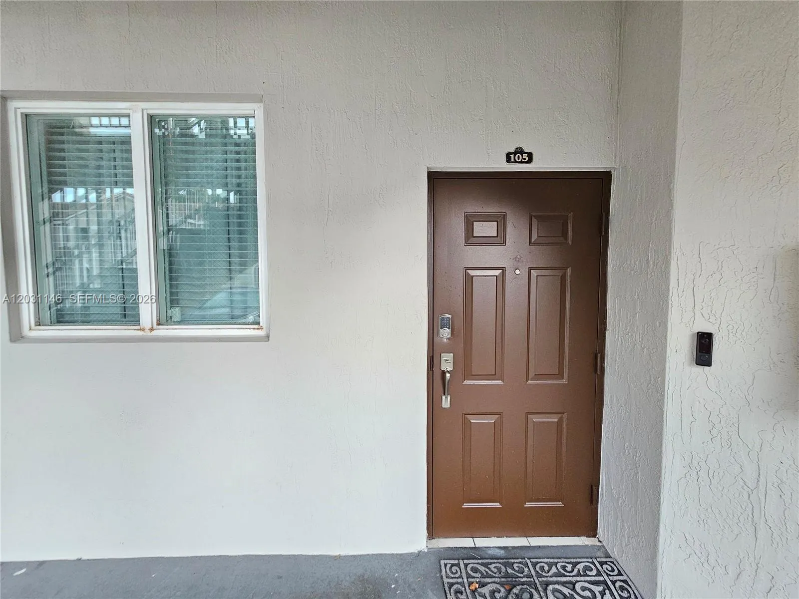 1661 SE 28th St # 105, Homestead FL 33035
