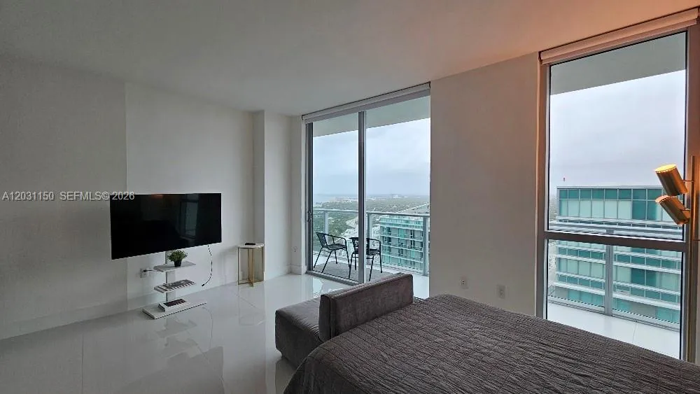 1100 S Miami Ave # 4105, Miami FL 33130