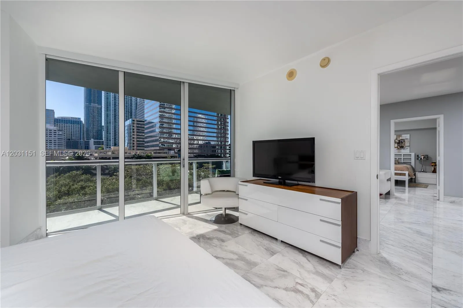 495 Brickell Ave # 705, Miami FL 33131
