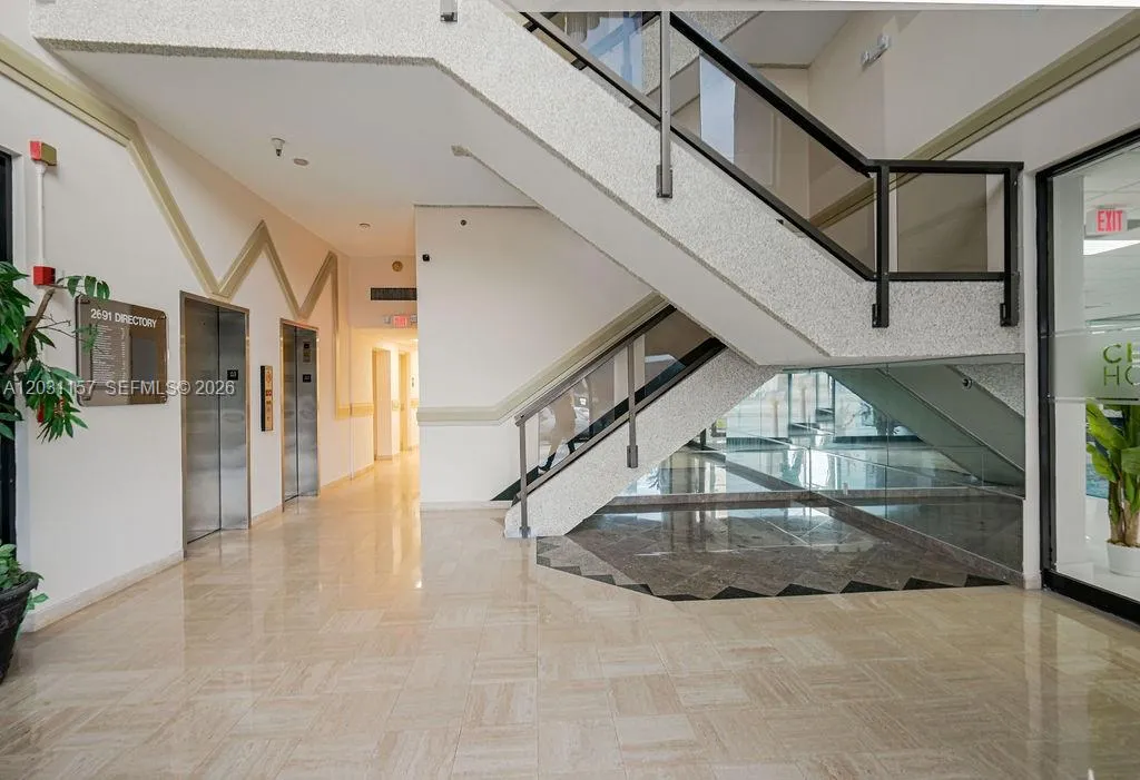 2691 E Oakland Park Blvd # 203B, Fort Lauderdale FL 33306