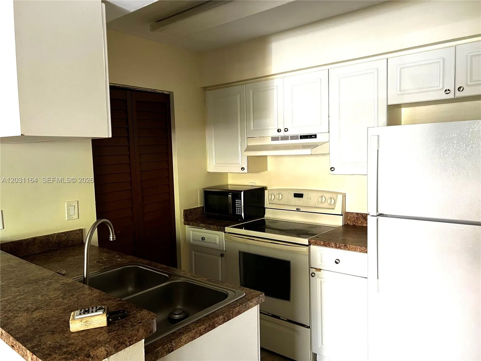 1239 SW 46th Ave # 905, Pompano Beach FL 33069