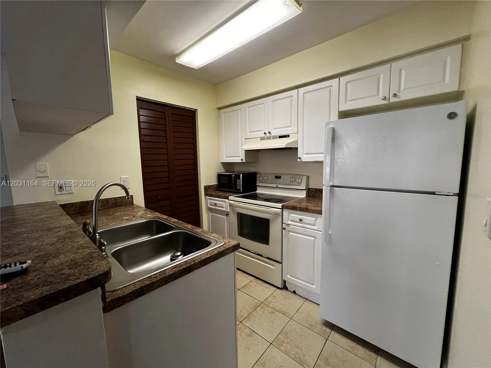 1239 SW 46th Ave # 905, Pompano Beach FL 33069